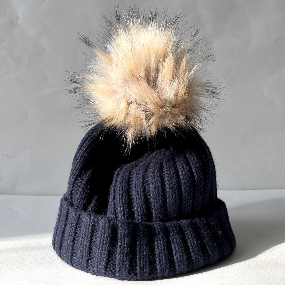 J.Crew navy ribbed pom beanie ✨